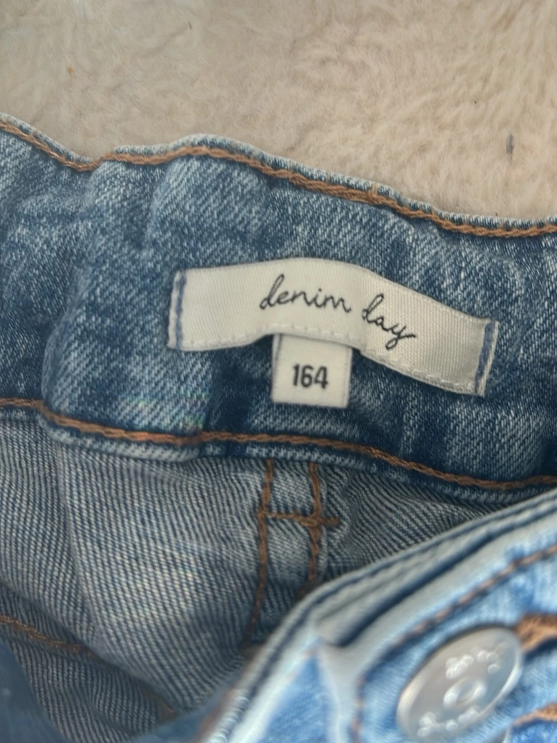 Blå bootcut jeans från Denim Bay - 1