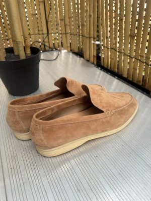 Loro Piana Loafers - Säljer mina Loro Piana Loafers då de ej kommer till användning. Storlek 45.