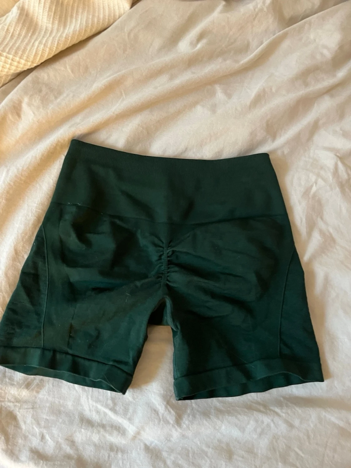 Mörkgröna seamless cykelshorts - 1