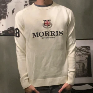 Morris stickad tröja  - Tjena! Säljer nu en as fet Morris stickad tröja, tröjan är i toppskick! Priset kan diskuteras🙌