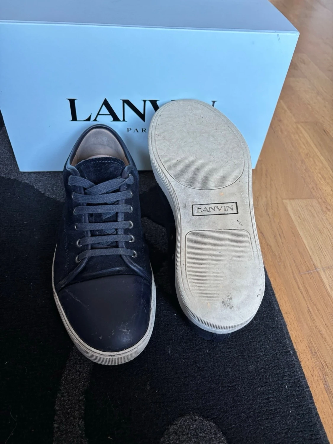 Mörkblå sneakers från Lanvin - 2