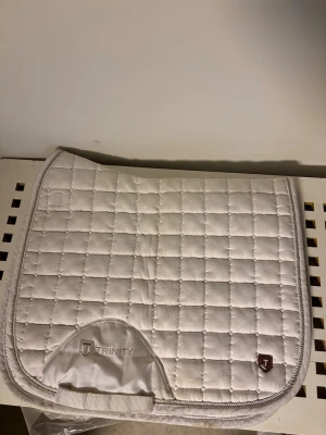 Vitt schabrak  - Fint schabrak i storlek cob