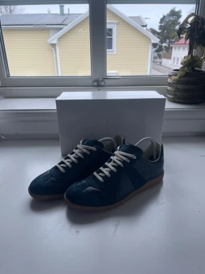 Maison Marigelas - Säljer mina schyssta Masion marigela i storlek 44 | Dem är i nytt skick som ni ser på bilderna | Bara att höra av er vid funderingar