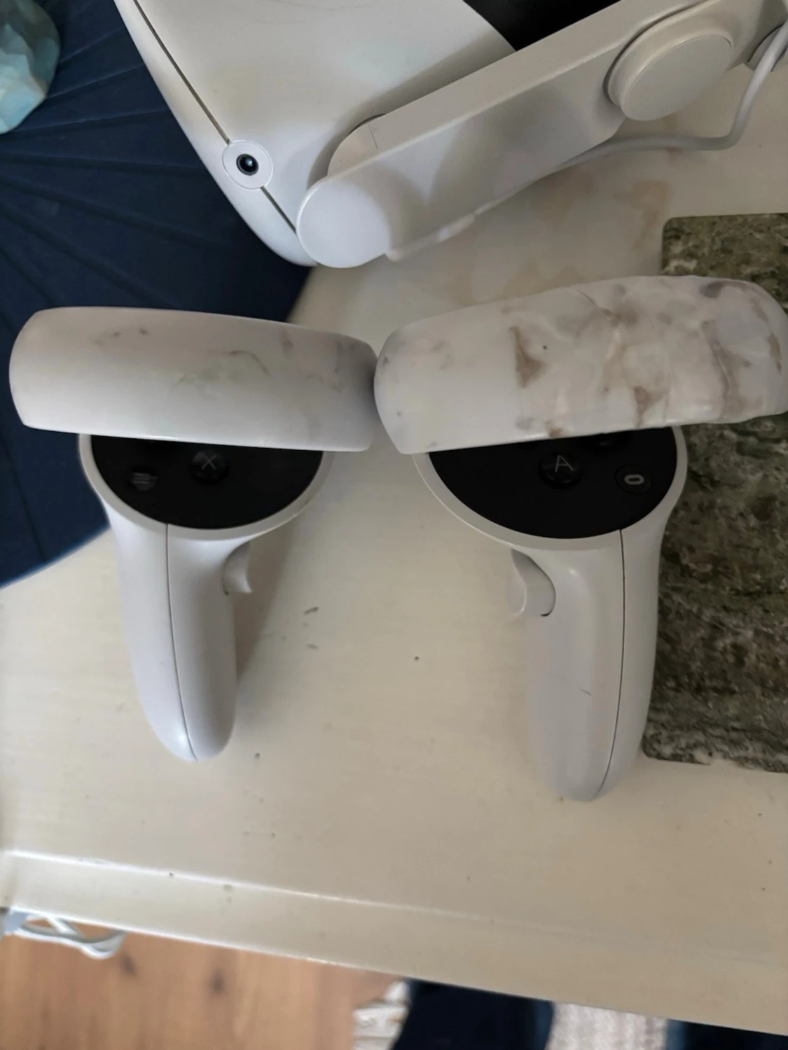 Oculus Quest 2 VR-headset med kontroller - 1