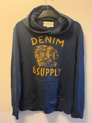 Polo RalphLauren Denim&Supply hoodie - Tjena! Säljer denna sjukt feta RalphLauren D&S Hoodien, mycket bra skick i storlek L, hör av dig vid funderingar!🙌