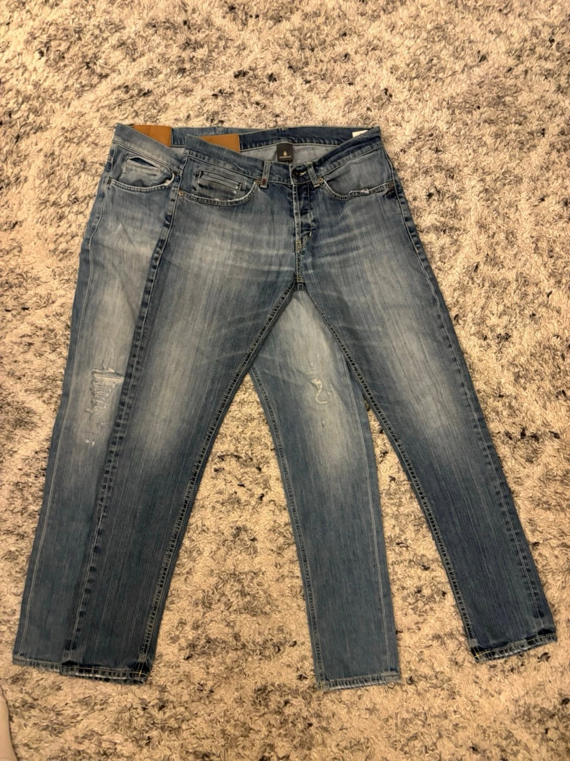Mix av Dondup jeans + 1 par Tramaross a i olika tvättar - 5