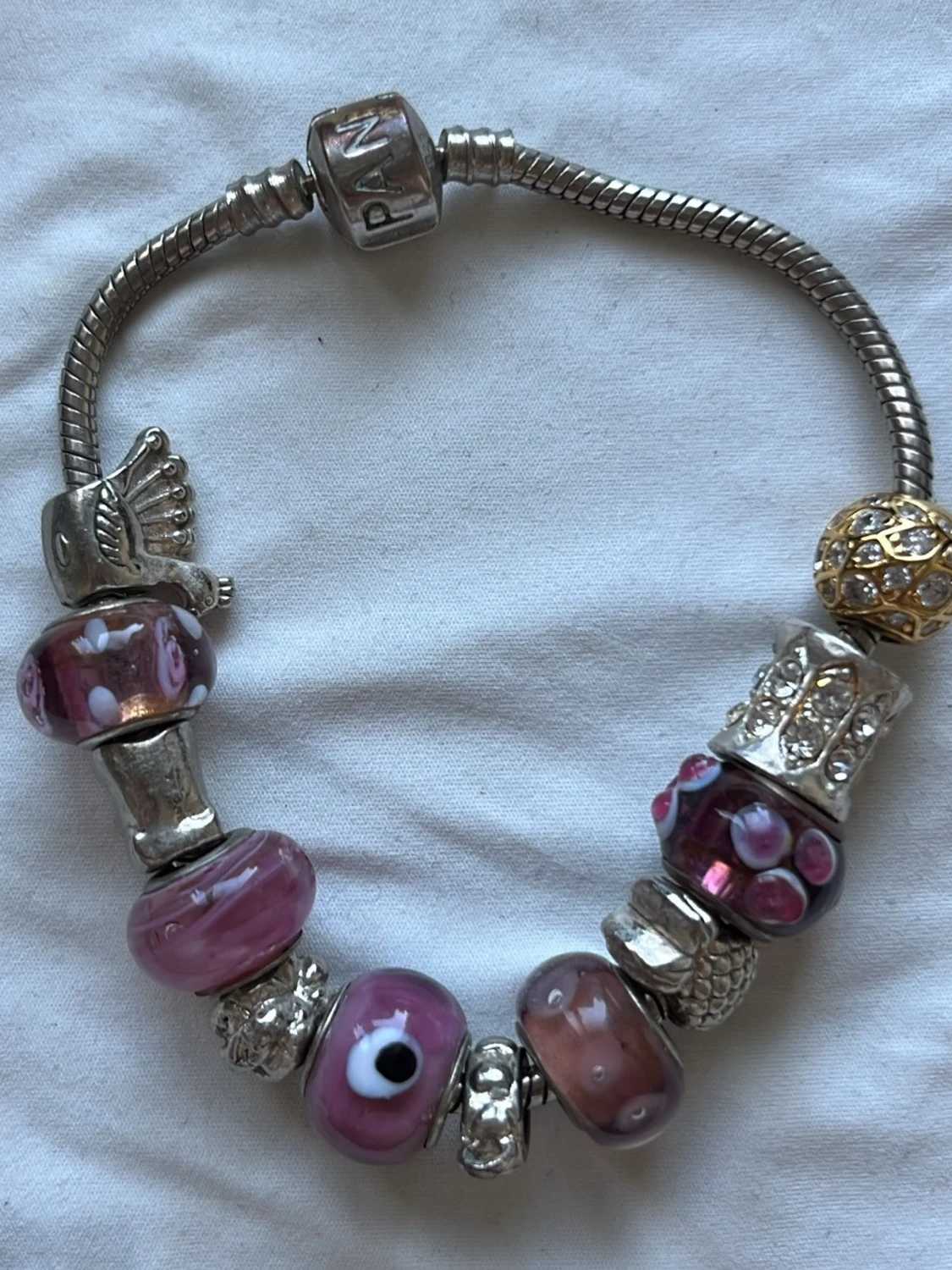 Armband med ormlänkspärlor