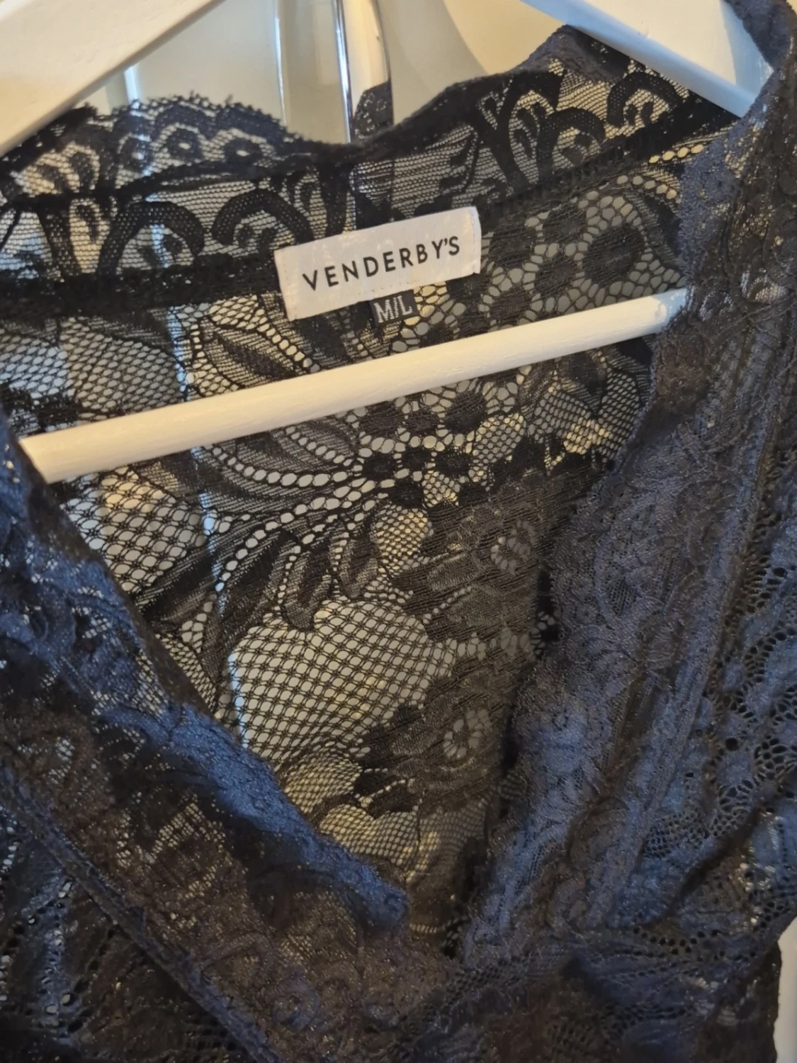 Svart spetsblus från Venderbys - 1