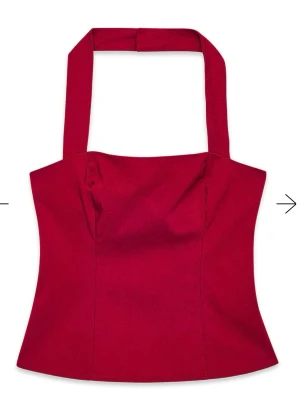 Röd topp - Röd topp med tajt passform med prislapp kvar original pris:399