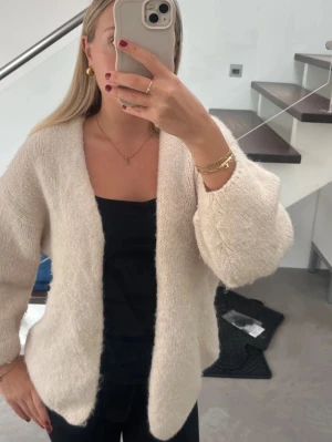 Lindex kofta - Mysig kofta från lindex