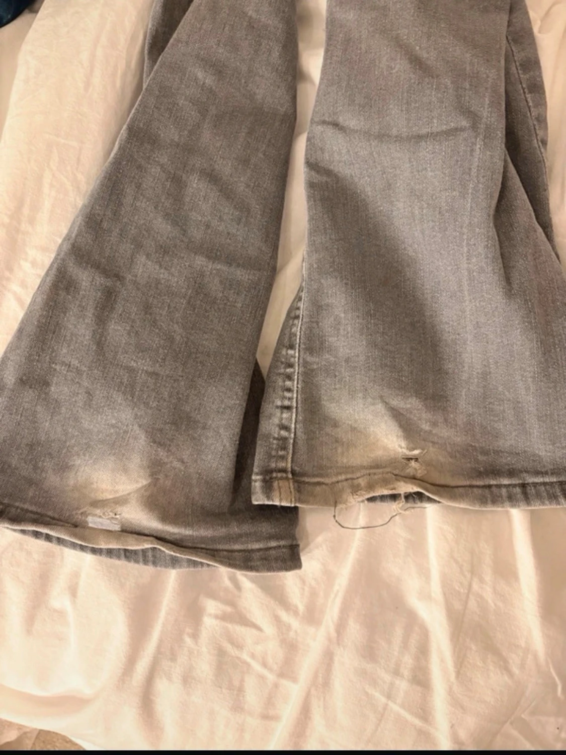 Grå raka jeans med hög midja - 2