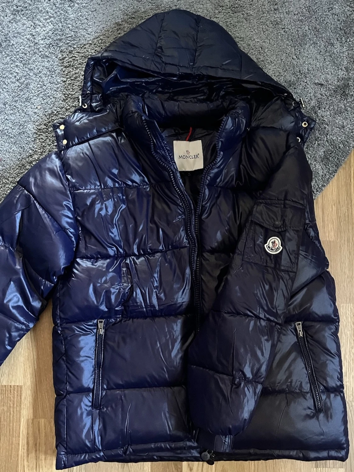 Mörkblå dunjacka från Moncler - 2