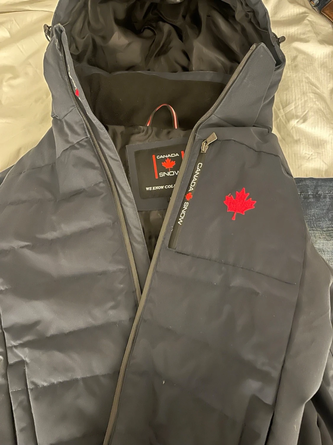 Svart dunjacka från Canada Snow - 5