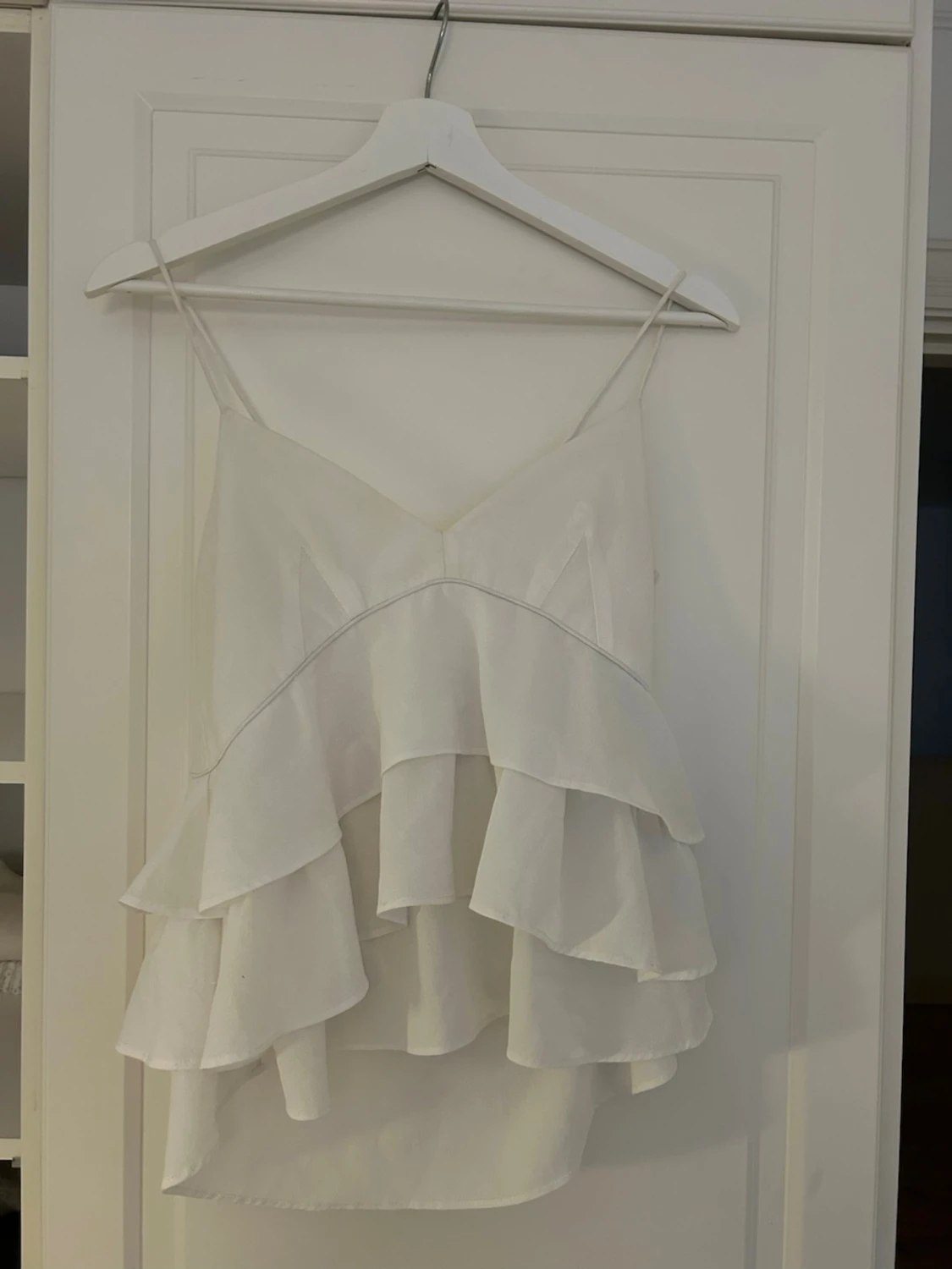 Vit volangig linnetopp - 1