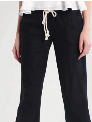 Svarta linnebyxor ifrån Roxy  - Perfekta linnebyxor till sommaren, från Roxy☀️