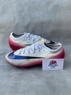 Nike mercurial - ⚽️ Nike Air Zoom Mercurial Vapor 16 Elite 📏 Storlek: 44 🌱 Underlag: FG 📋 Skick: Bra