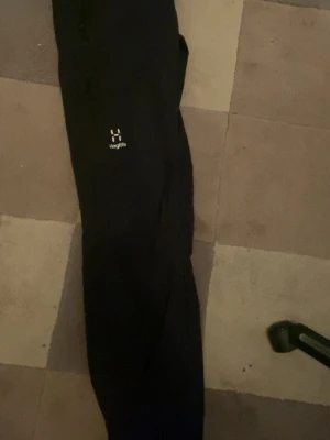 Haglöfs byxor - Hej ja säljer mina Haglöfs byxor eftersom jag inte använder dom mera!