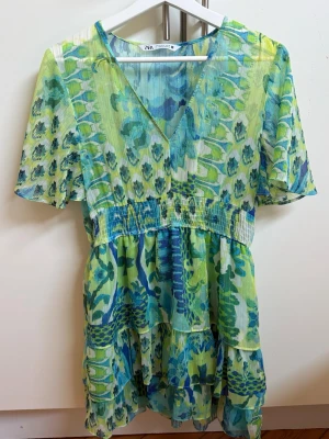 Sommarklänning  - Använd få gånger🩷💐 passar S/M