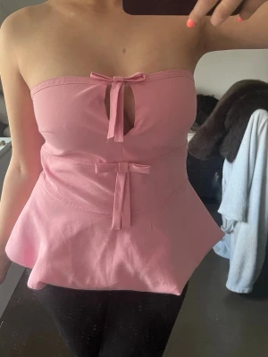 Topp zara - Alt topp från Zara, jätte fint skick storlek L☺️