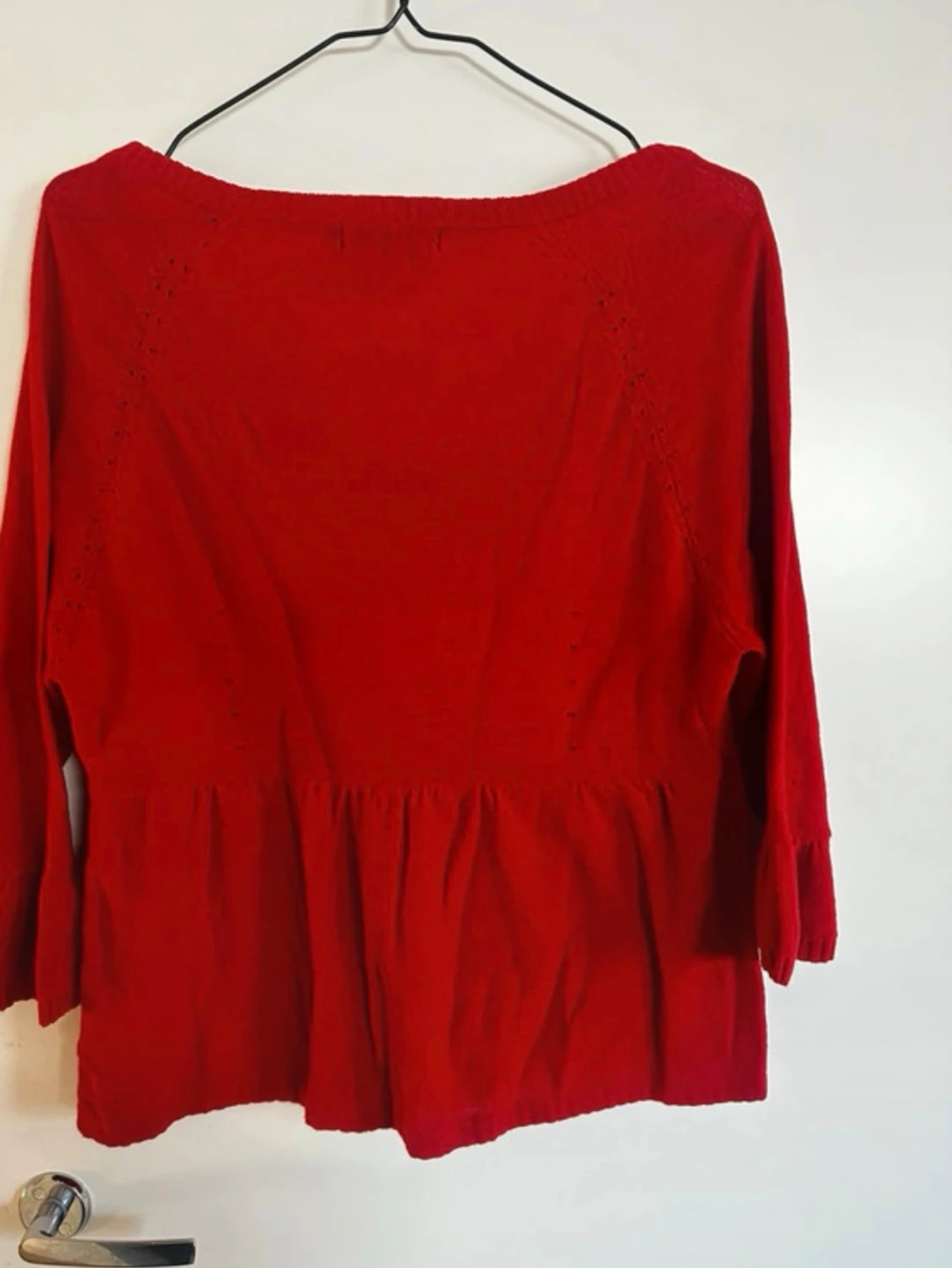 Röd kofta med knappar från Petit - 1