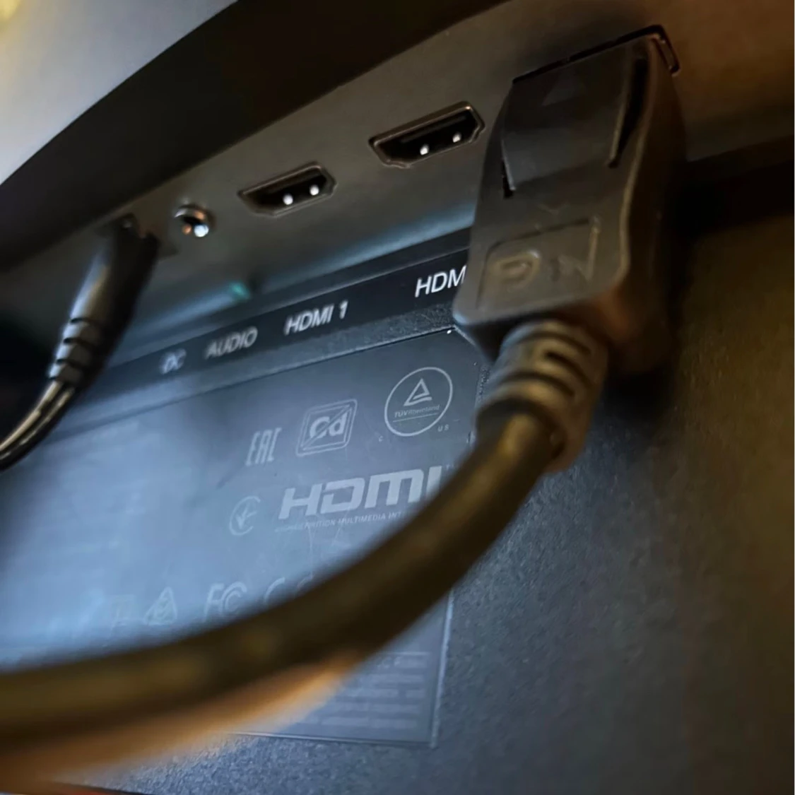 Böjd datorskärm med HDMI-portar 165hz, 1440p - 1