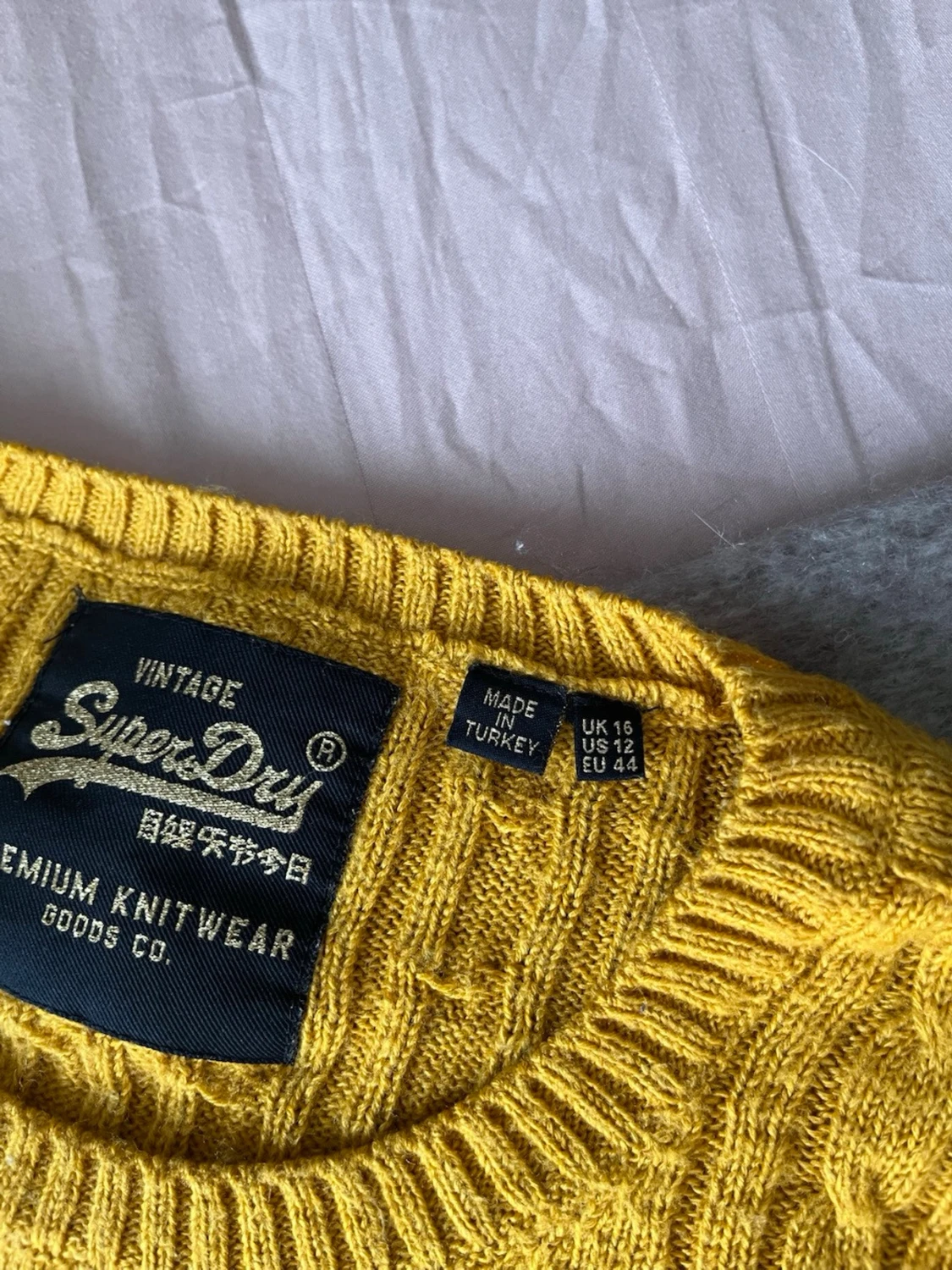 Gul kabelstickad tröja Superdry - 2