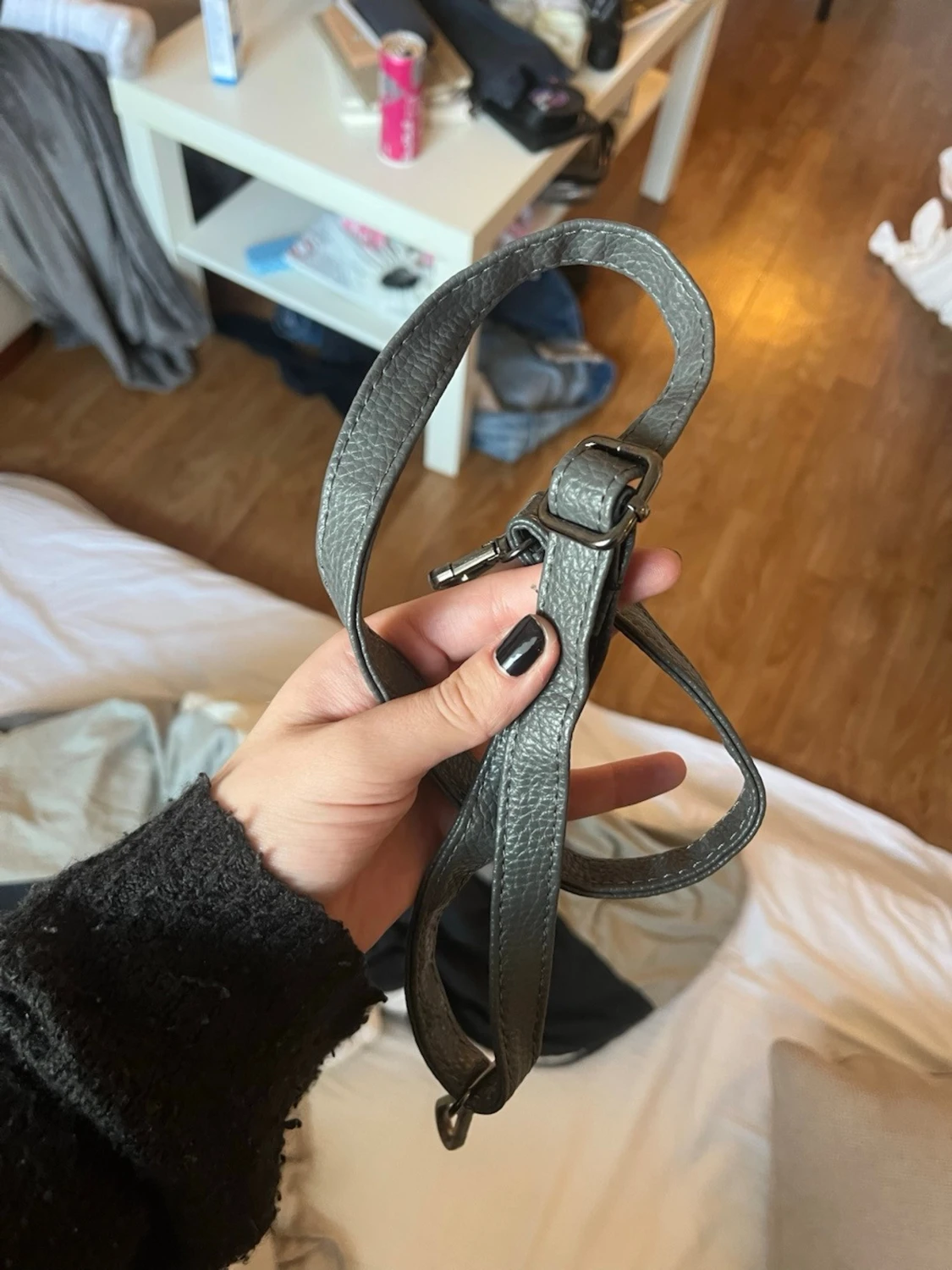 Grå handväska  - 3