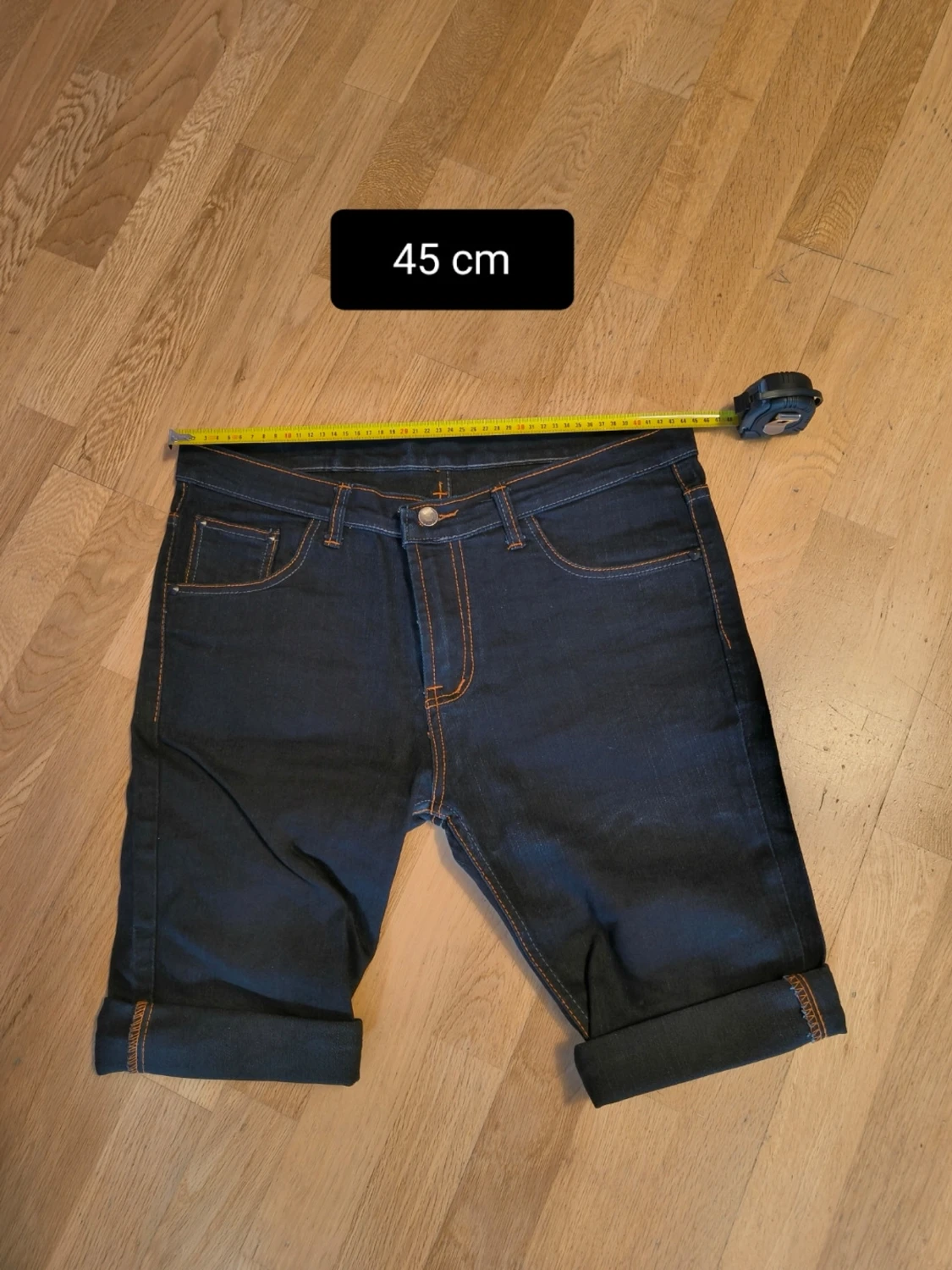 Svarta shorts från akira Jeans - 2