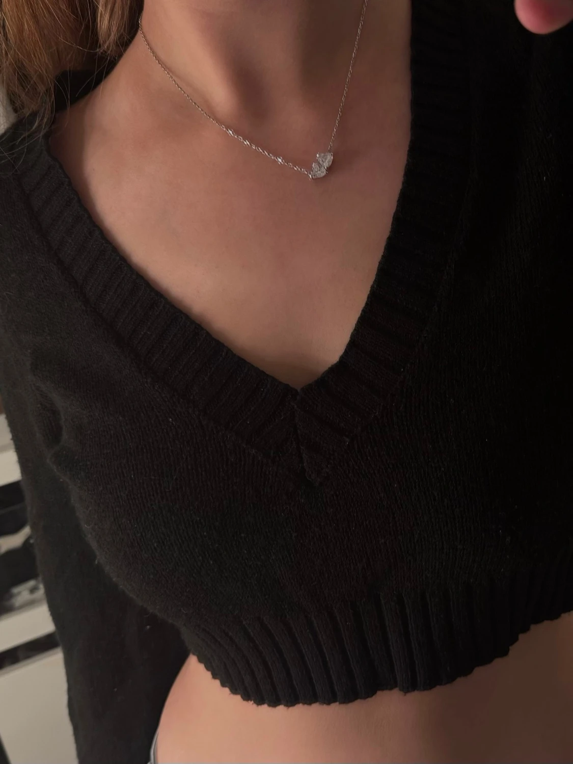 Svart croppad stickad tröja - 2