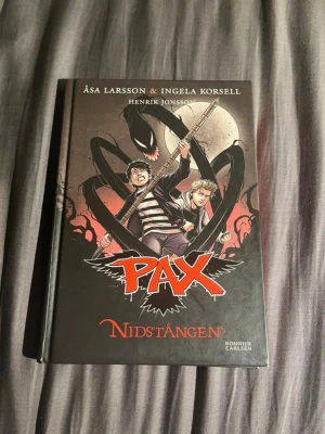 PAX nidstången - Åsa Larsson & Ingela Korsell - Nudstången är bok 1 i PAX serien som följer bröderna Viggo och Alrik