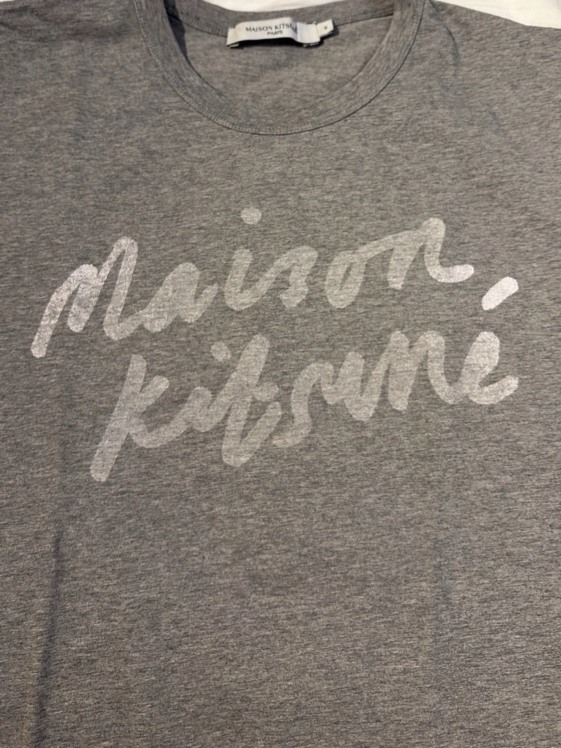 Grå Maison Kitsuné t-shirt - 1