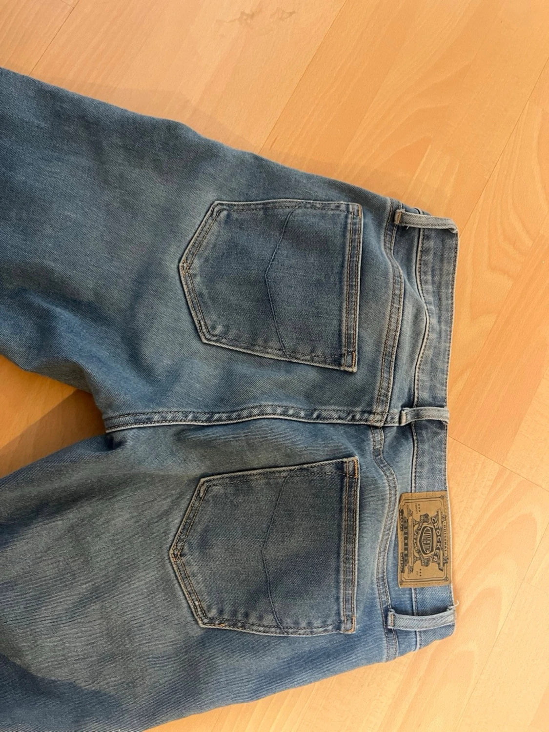 Ljusblå bootcut jeans - 4