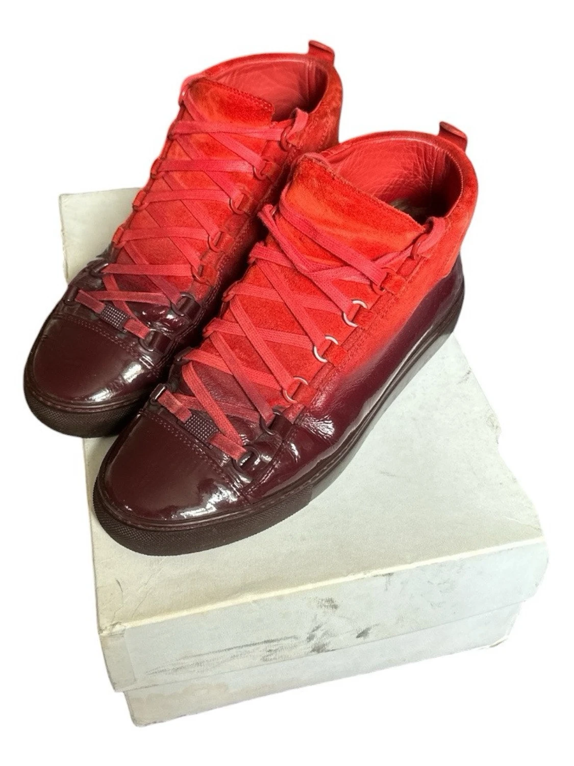 Balenciaga arena ombre red