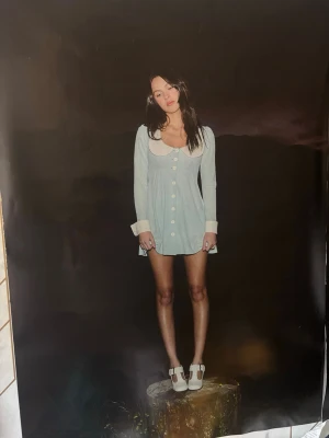 Exklusiv Olivia rodrigo poster - Säljer denhär fina Olivia rodrigo postern då jag har 2 exemplar. Den finns inte att köpa någonstans därav priset. Fick tag på dessa posters genom ett event där endast 20 personer var bjudna.