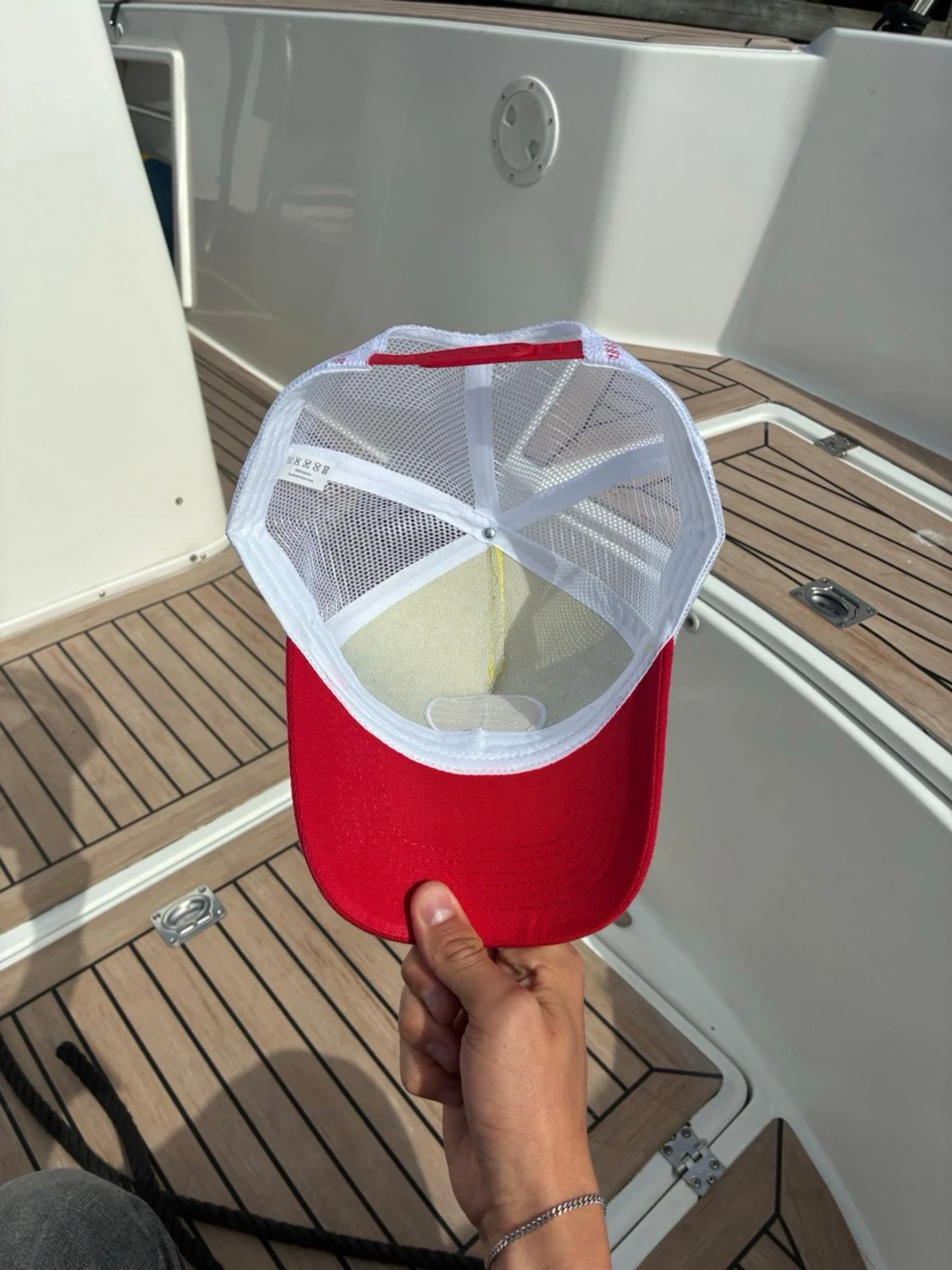 Lay's gul och röd keps - 2