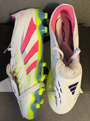 Predator  - Predators från adidas som är helt nya och oanvända 