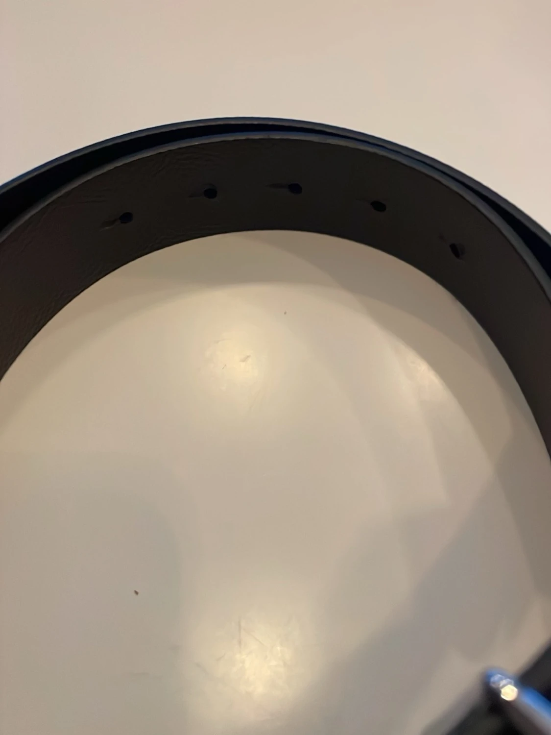 Svart bälte med silver spänne  - 2