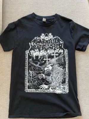 Satanic warmaster  - As cool satanic warmaster tröja i helt nytt skick 