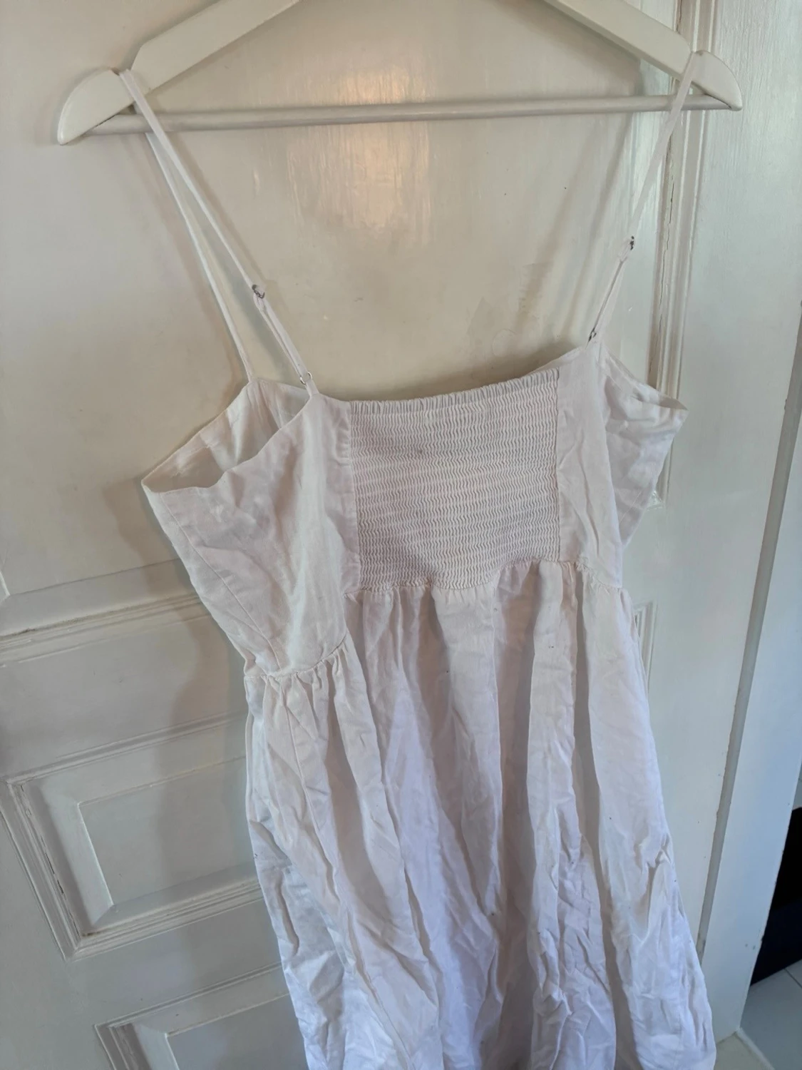 Vit långklänning med knappar H&M - 3