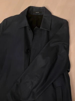 Tiger Of Sweden Jacka - Tja, säljer denna vintage Tiger Of Sweden jackan | Nypris: 3000kr Vårt pris: 1999kr | Storlek: S/M | Byten kan accepteras 🙌 | Vid frågor är det bara att höra av sig! //L&T 🥂