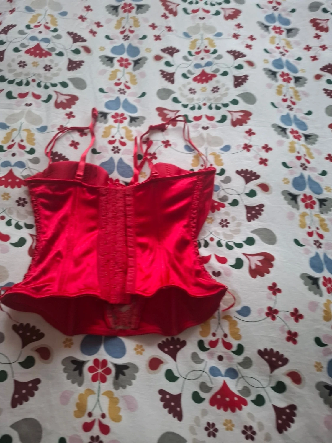 Röd satin korsett med snörning - 1