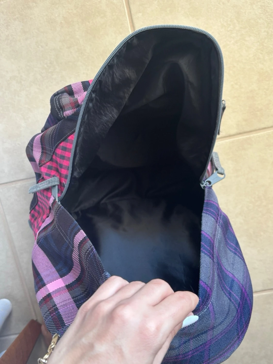 Rutigt rosa och lila Eastpak ryggsäck - 1