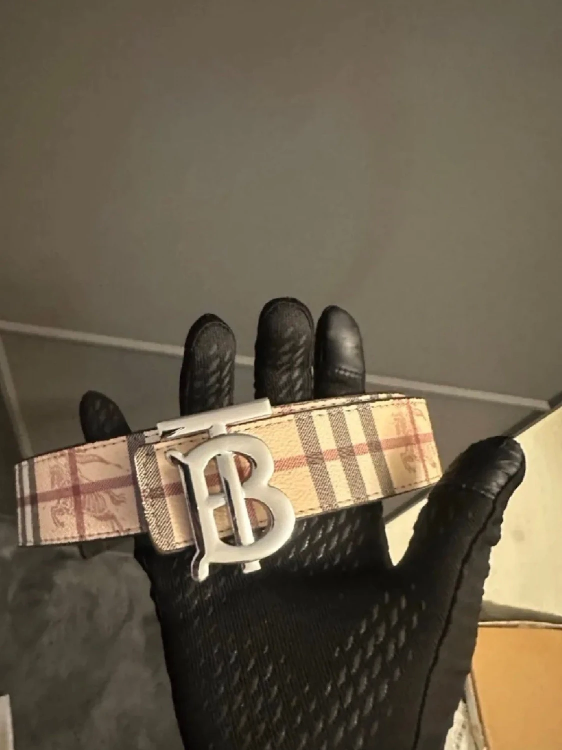 Burberry bälte 105 cm