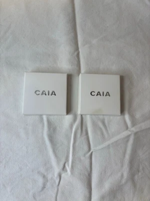 Nya Caia Cosmetics ögonskuggor  - Helt nya oöppnade i färgerna Mykonos och Extra Fizz eyeshadows från Bianca Ingrosso Caia