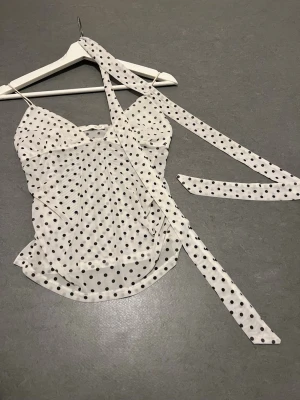 Scarf topp - Trendig Zara topp🖤s/m