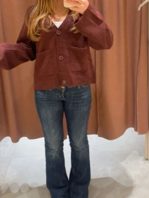 Cheap Monday jeans  - Säljer mina älskade cheap monday/weekday jeans som tyvärr inte passar mig längre. De är storlek 28/30 och är super snygga. I bra skick. Skriv för fler bilder på eller mått och buda gärna!❤️🥰