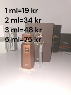 Liquid brun samples - Bra för dig som inte gillar blind buy👌 skriv om ni vill ah mindre ML.
