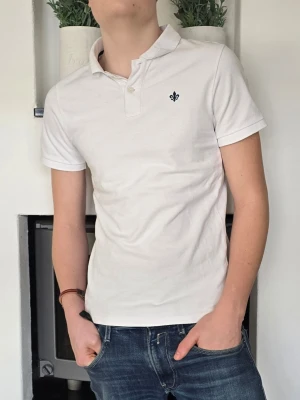 Morris piké  - Supersnygg Morris tröja i storlek Medium. Inga defekter eller fläckar. Är som ny.