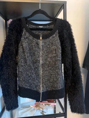 Replay extra bilder - KÖP EJ! endast extra bilder på jackan som finns på min profil💞💞