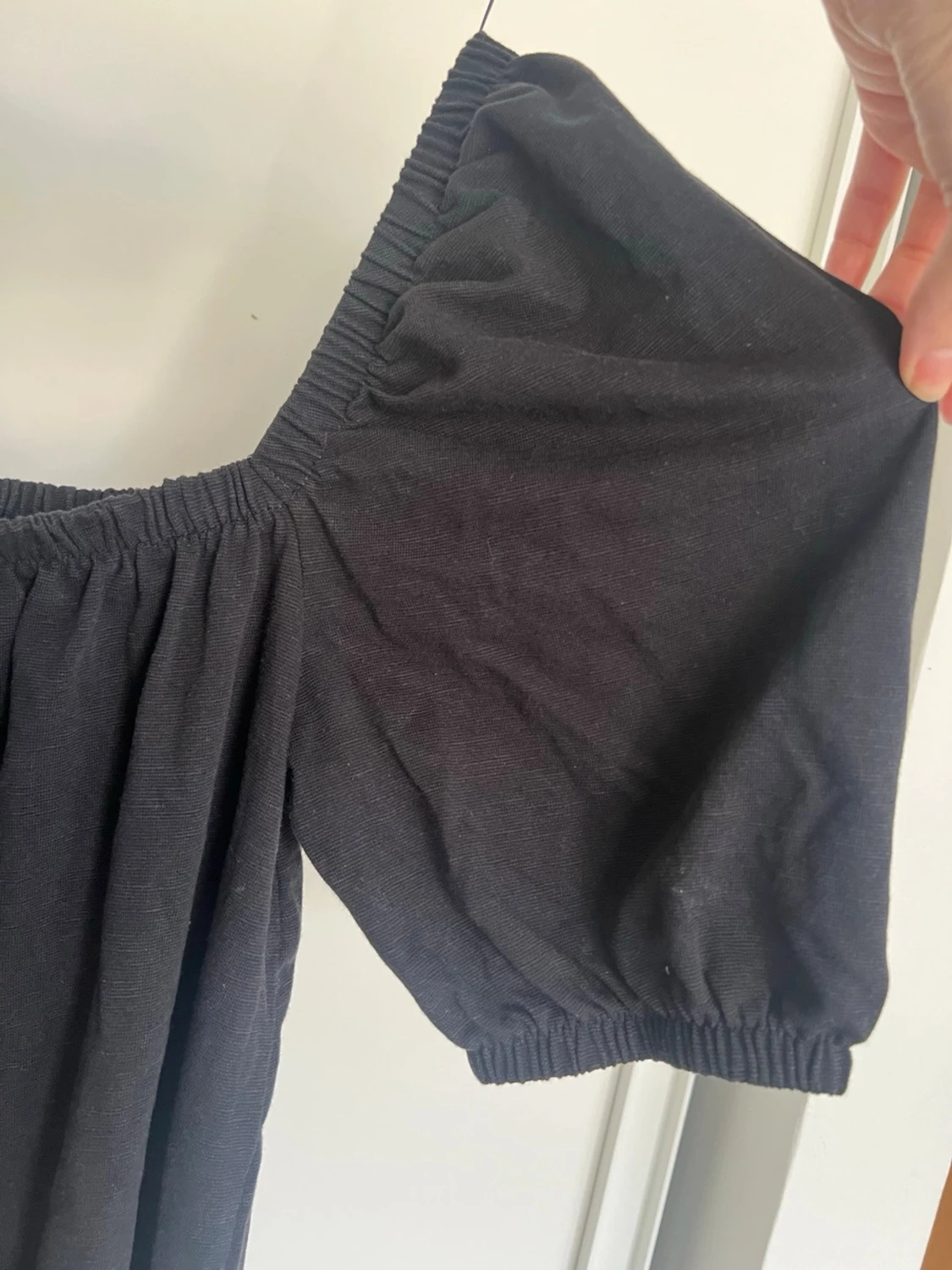 Svart puffärm klänning från H&M - 2